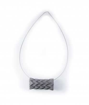 Collar Vou Klein, Gris