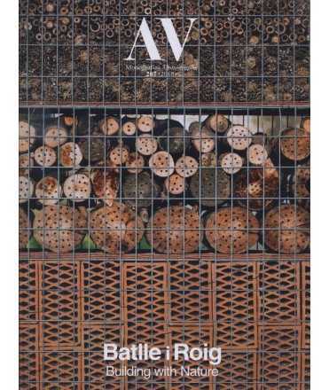 AV N.207 BATLLE I ROIG. Building with nature