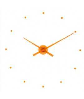 Reloj de pared 'OJ'. Color naranja